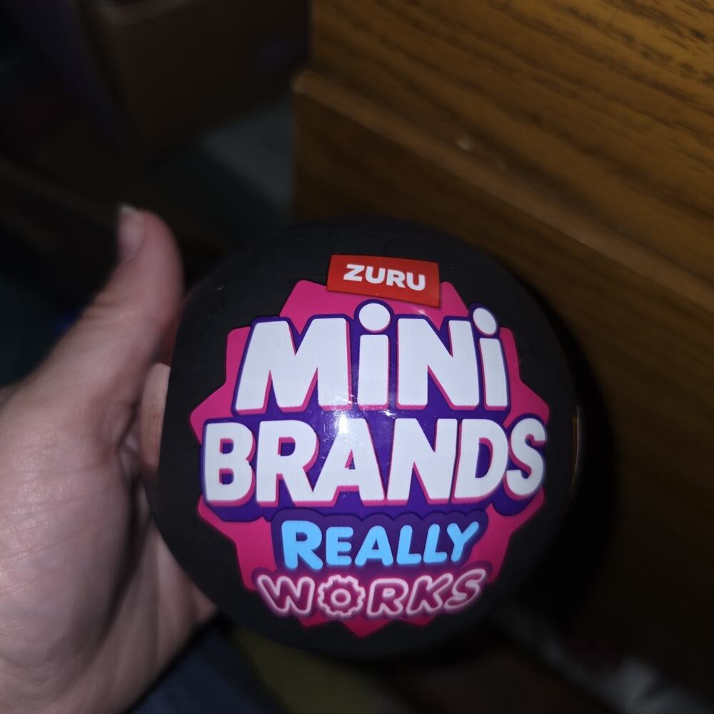 Zuru Mini Brands Really Works Vinyl Mystery Sealed New
